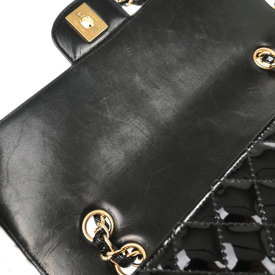 Chanel 2009-2010 Black Patent Leather Ginza 5th Anniversary Chanel 2009-2010 Black Patent Leather Ginza 5th Anniversary