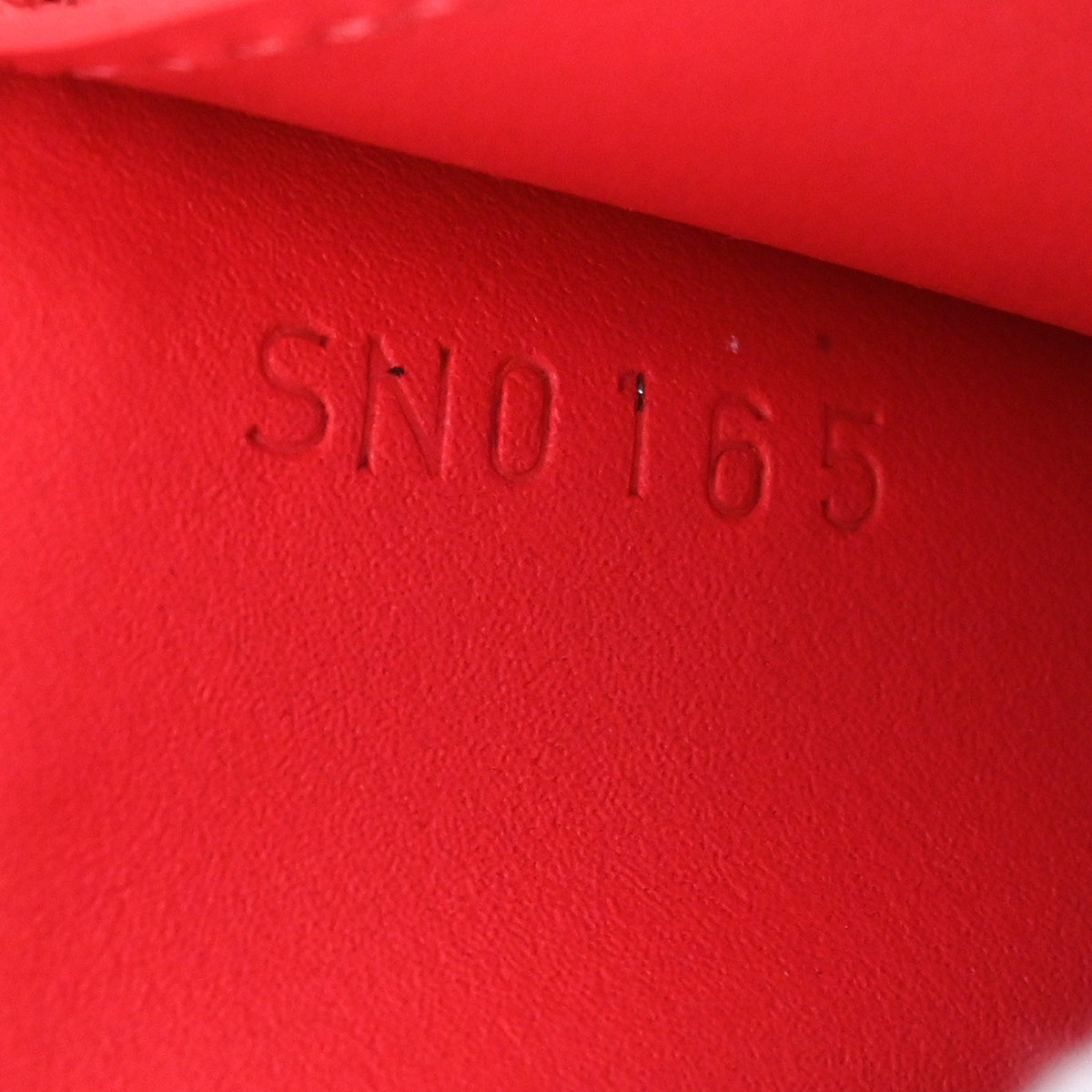 Louis Vuitton 2015 Pink Vernis Pochette Cles NM Coin Wallet M93204