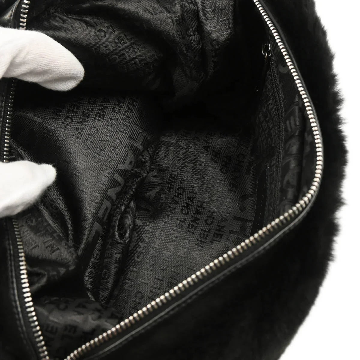 Chanel 2005-2006 Rabbit Fur Chain Handbag