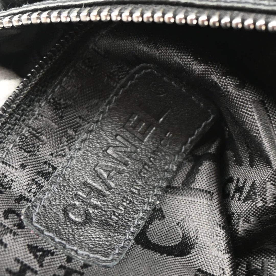Chanel 2005-2006 Black Fur Chain Handbag – AMORE Vintage Tokyo