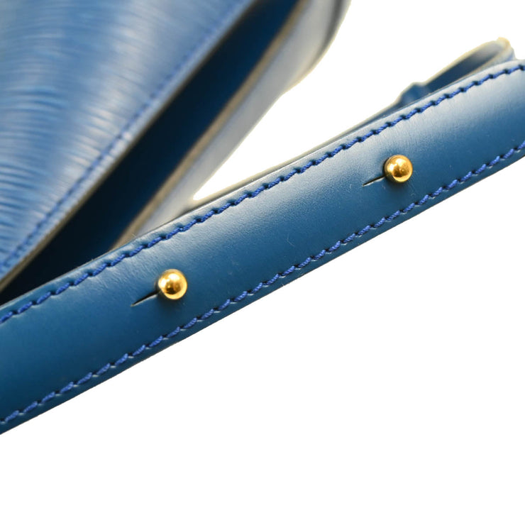 Louis Vuitton 1994 Blue Epi Cluny Shoulder Bag M52255
