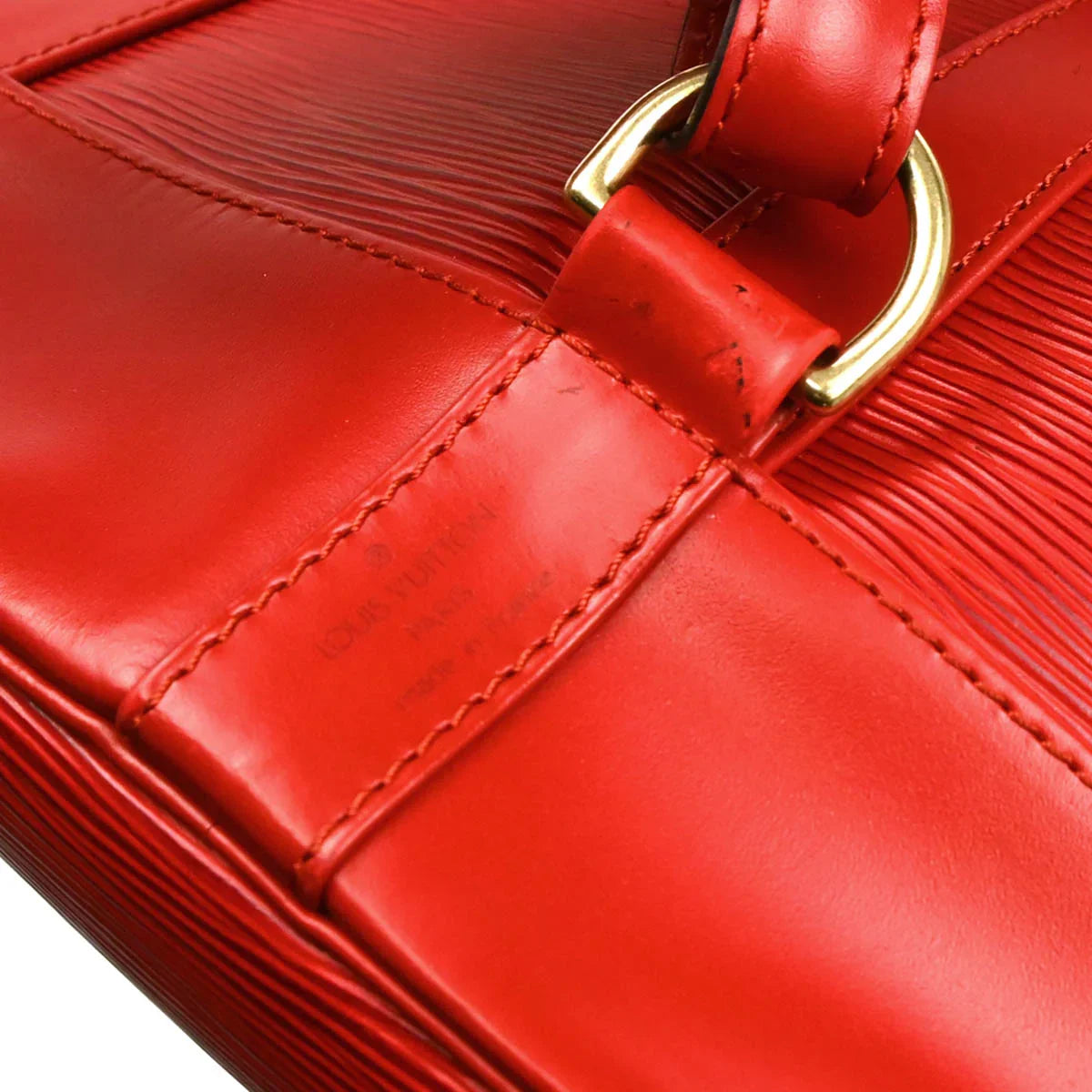 Louis Vuitton 1995 Red Epi Randonnee PM Bucket Shoulder Bag M52357