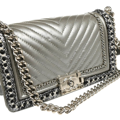 Boy Chanel 2017-2018 Silver Calfskin Medium Chevron Shoulder Bag