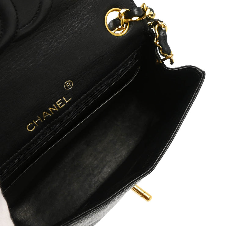 Chanel * 1989-1991 Black Lizard Shoulder Bag