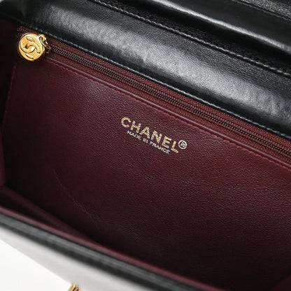Chanel 2001-2003 Black Lambskin Turnlock Small Full Flap Shoulder Bag