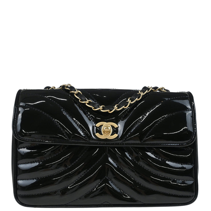 Chanel Black Patent Leather Straight Flap Shoulder Bag