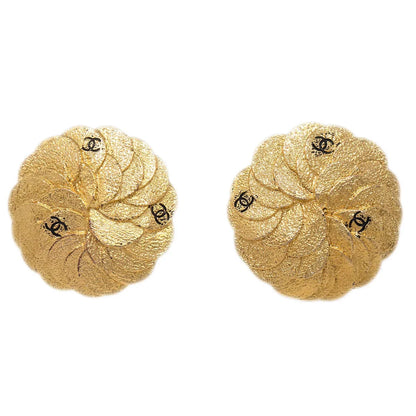 Chanel Button Earrings Clip-On Gold 26