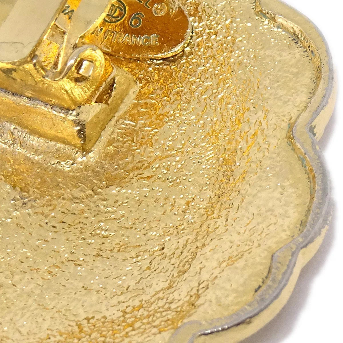 Chanel Button Earrings Clip-On Gold 26