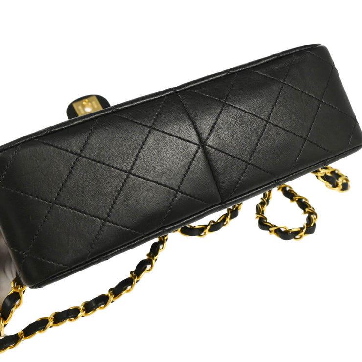 Chanel Black Lambskin Classic Square Flap Shoulder Bag 20