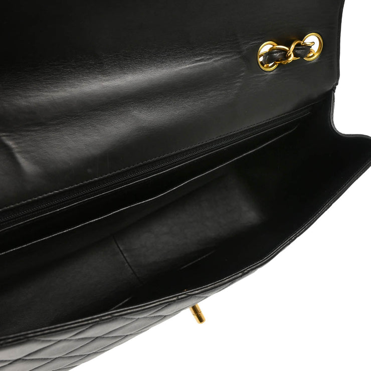 Chanel 1996-1997 Black Lambskin Jumbo Classic Flap Shoulder Bag