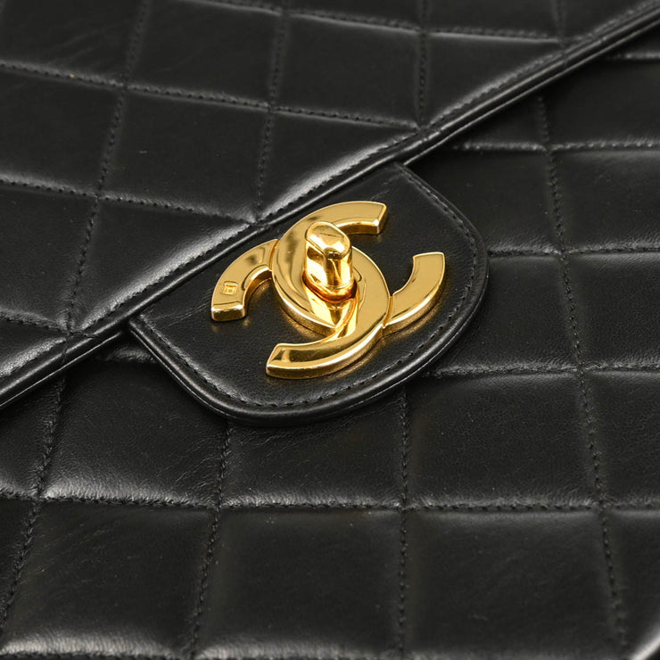 Chanel 1996-1997 Black Lambskin Jumbo Classic Flap Shoulder Bag