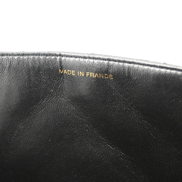 Chanel 1996-1997 Black Lambskin Jumbo Classic Flap Shoulder Bag