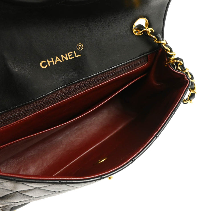 Chanel 1986-1988 Black Lambskin Single Flap Shoulder Bag