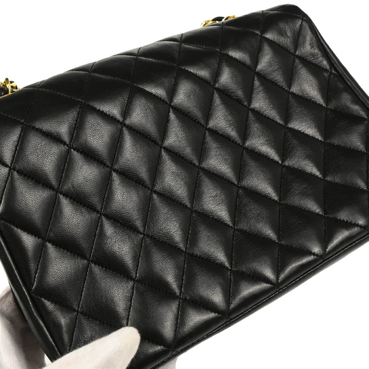 Chanel 1986-1988 Black Lambskin Single Flap Shoulder Bag