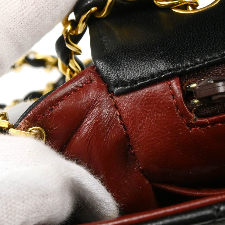 Chanel 1986-1988 Black Lambskin Single Flap Shoulder Bag