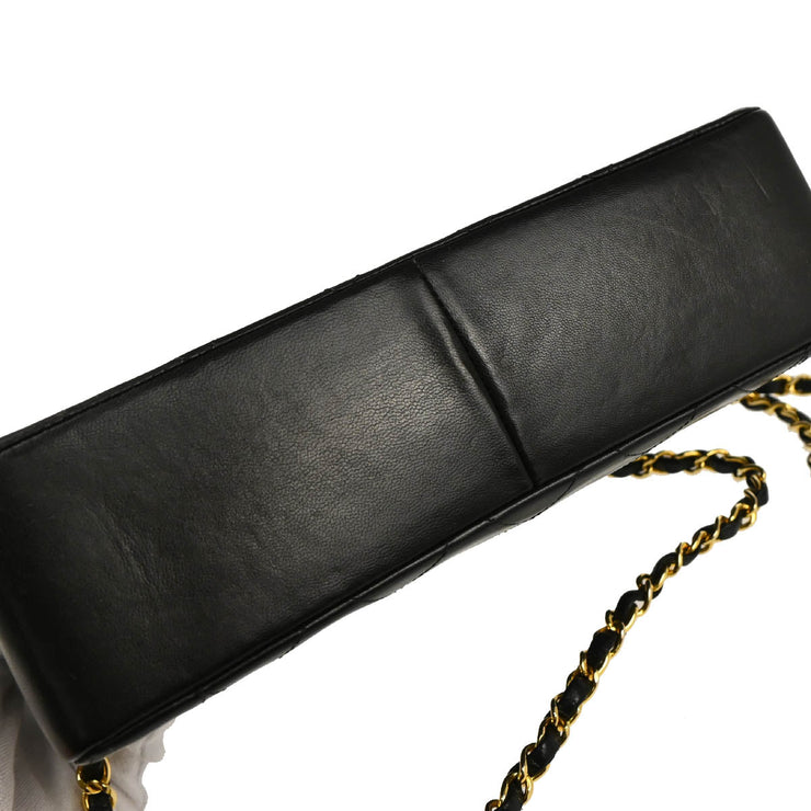 Chanel 1989-1991 Black Lambskin Single Flap Shoulder Bag