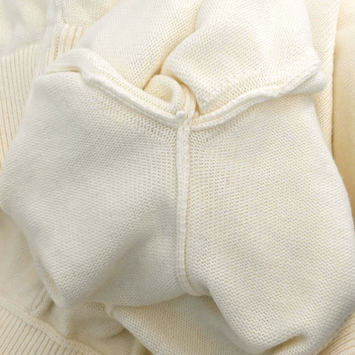 Chanel 2018-2019 Sweater White #50