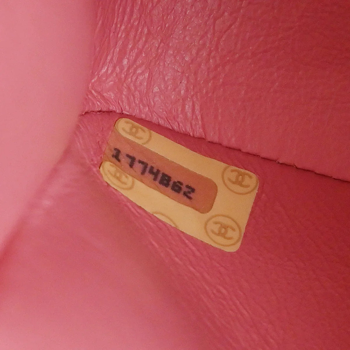Chanel 1989-1991 Pink Lambskin Shoulder Bag