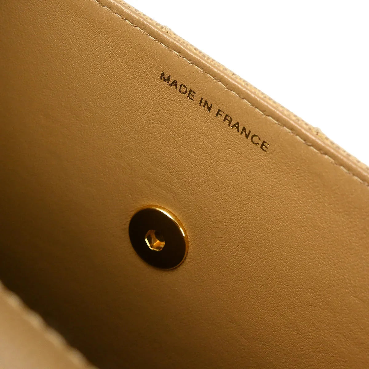 Chanel 1997-1999 Beige Caviar Shoulder Bag