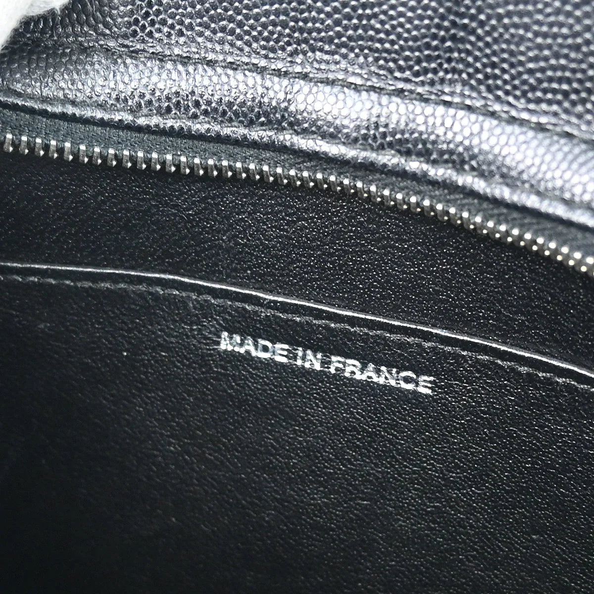 Chanel 1997-1999 Black Caviar Handbag 185475