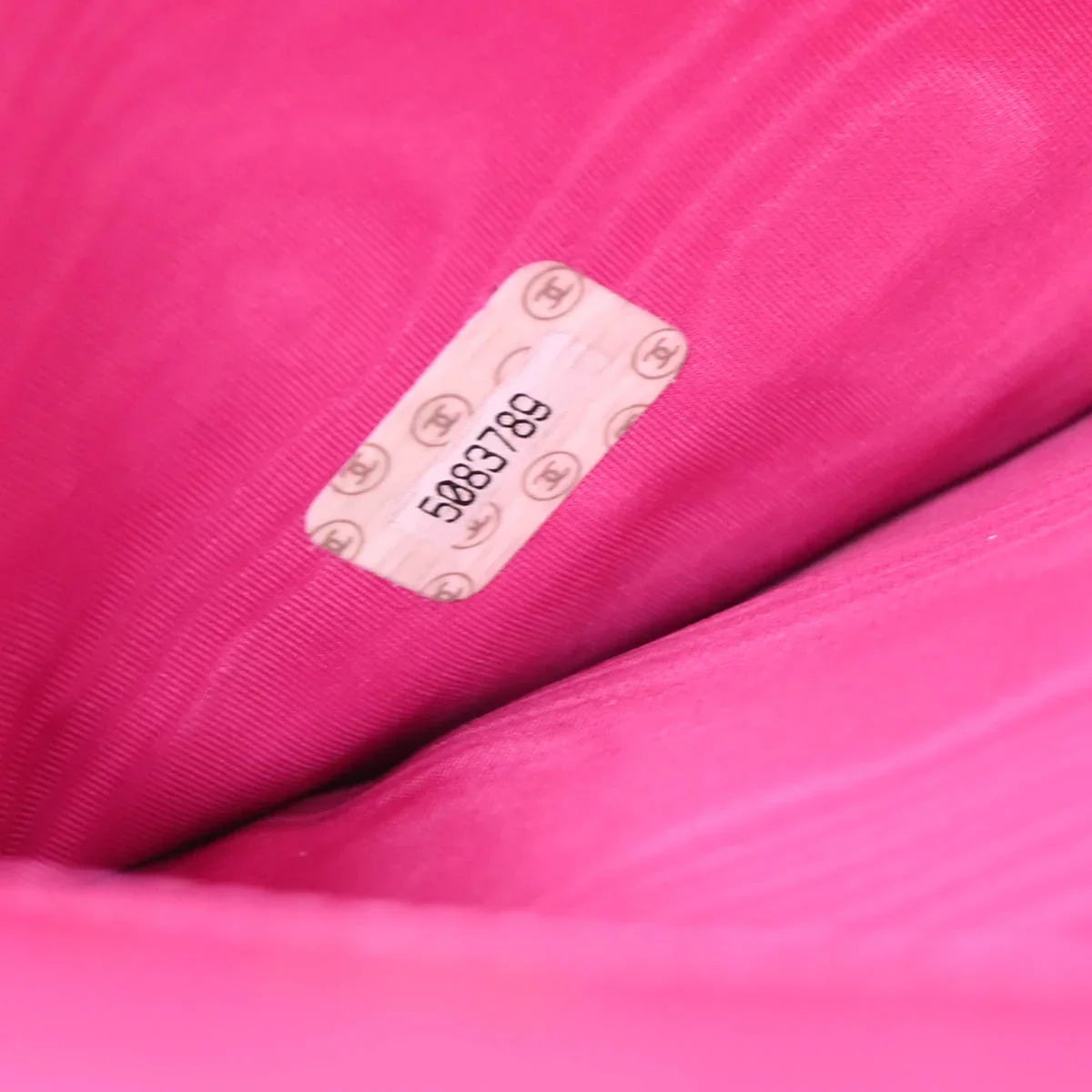 Chanel 1997-1999 Pink Caviar Long Trifold Wallet Purse