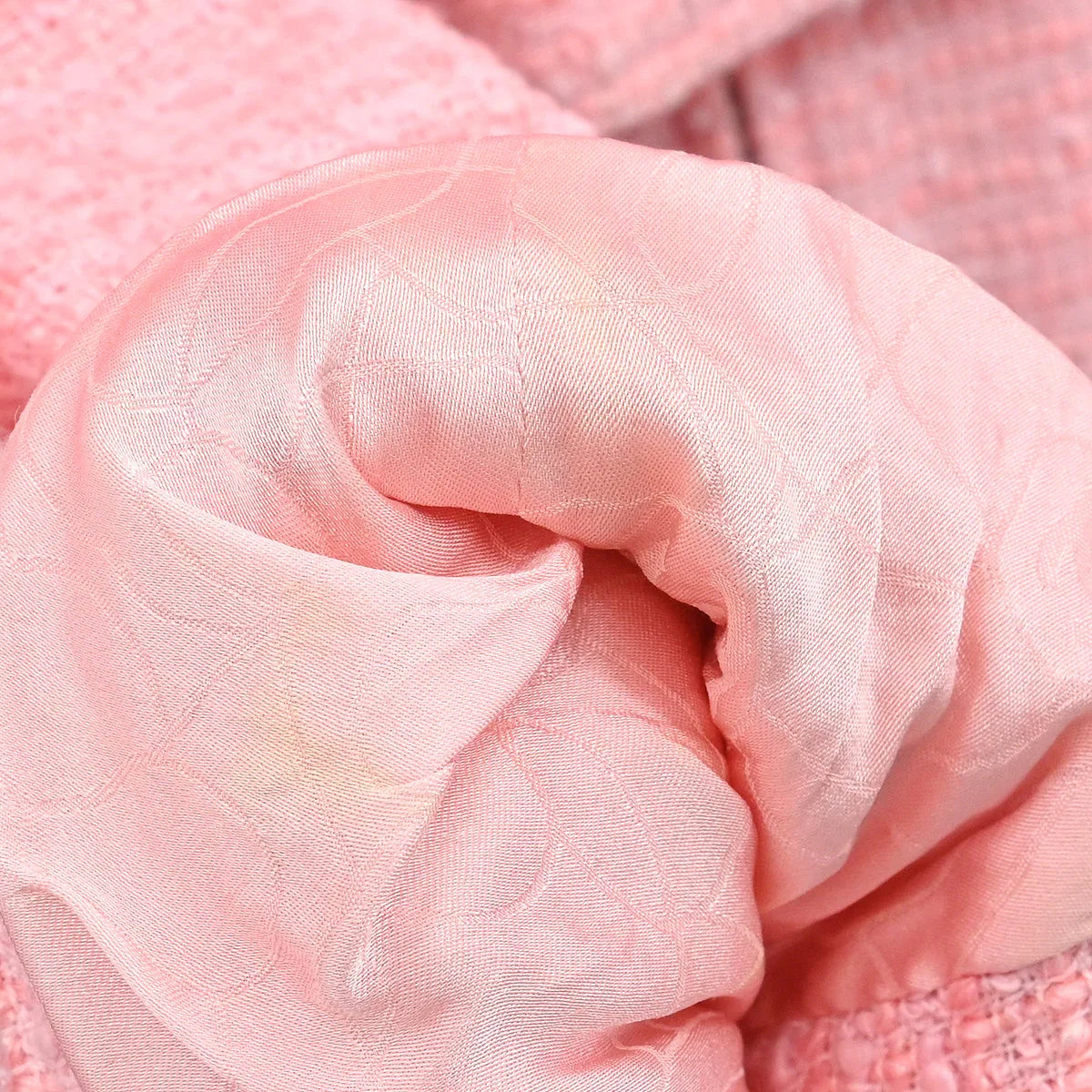 Chanel 2004 Zip Up Collarless Jacket Pink #40