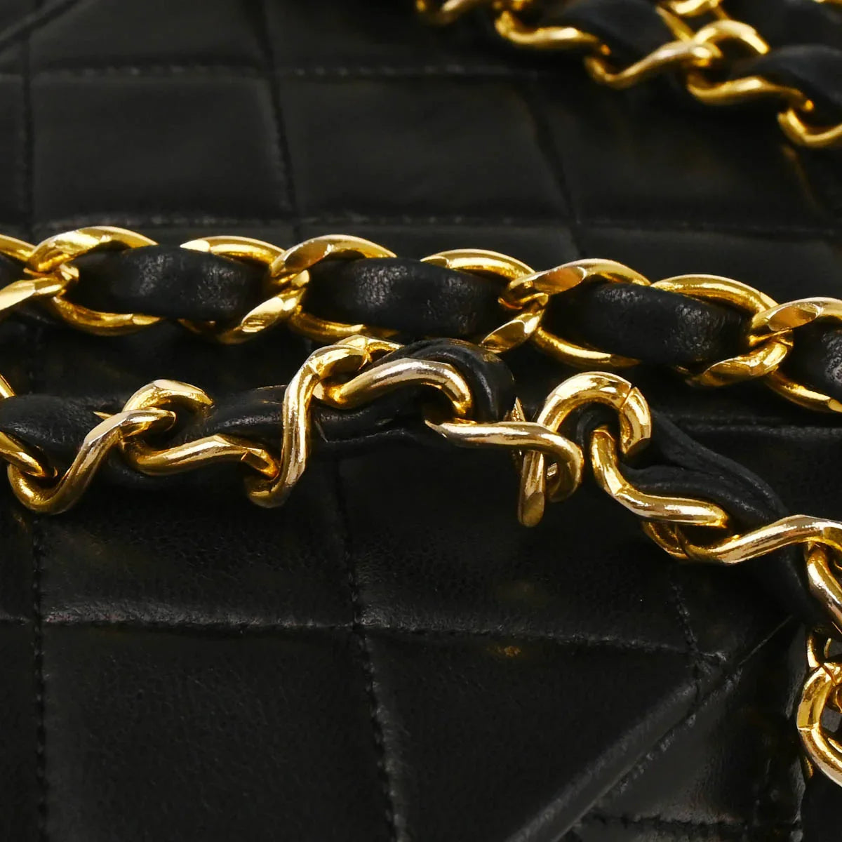 Chanel 1989-1991 Black Lambskin Shoulder Bag