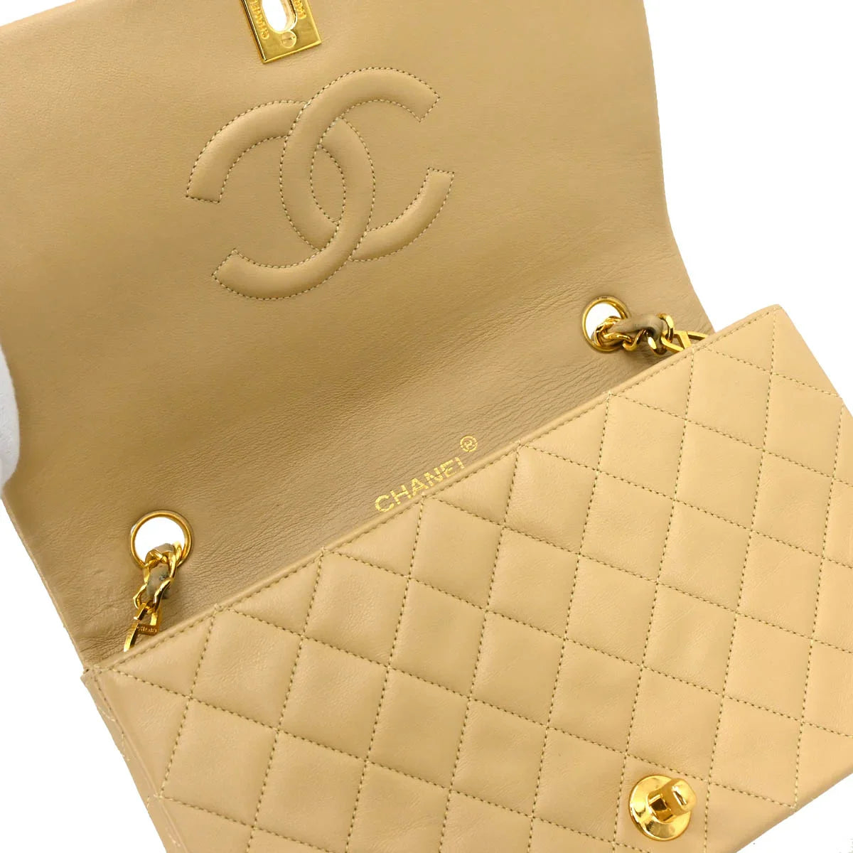 Chanel 1989-1991 Beige Lambskin Turnlock Small Full Flap Shoulder Bag