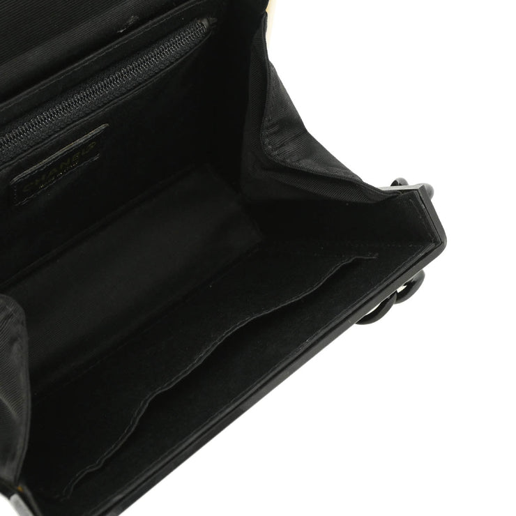 Chanel 2000-2001 Black White Acrylic Shoulder Bag