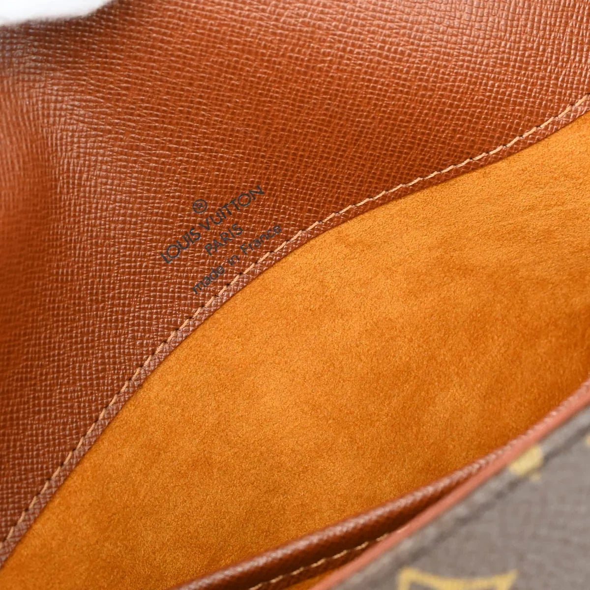 Louis Vuitton 2001 Monogram Musette Tango Short Shoulder Bag M51257