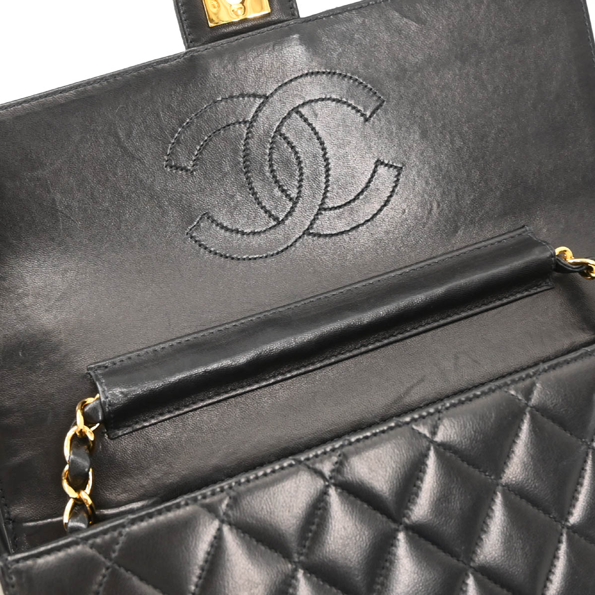 Chanel 2000-2001 Black Lambskin Turnlock Medium Half Flap Shoulder Bag