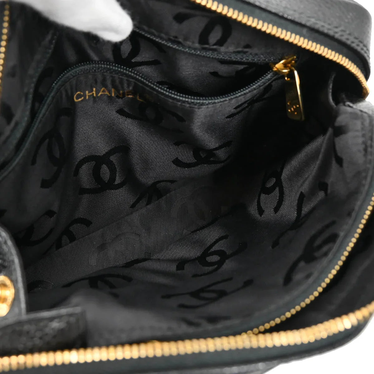Chanel 2000-2001 Black Caviar Chevron Shoulder Bag
