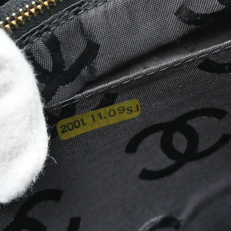 Chanel 2000-2001 Black Caviar Chevron Shoulder Bag