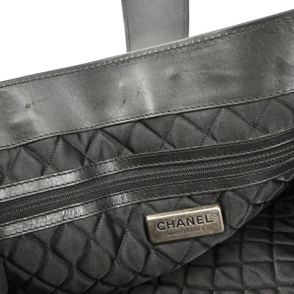 Chanel 2005-2006 Black Calfskin Tote Bag