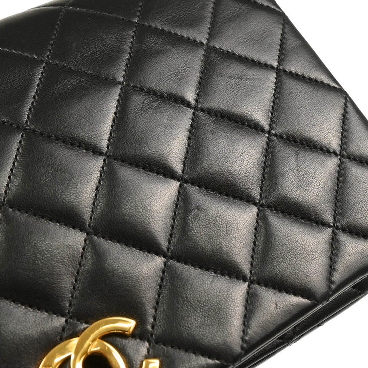 Chanel 1989-1991 Black Lambskin Turnlock Small Full Flap Shoulder Bag