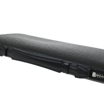 Louis Vuitton 2006 Black Taiga Organizer Atoll Travel Case M30652