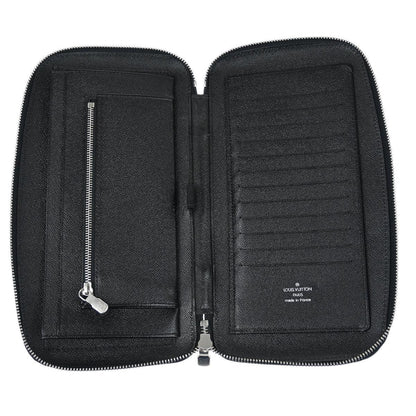 Louis Vuitton 2006 Black Taiga Organizer Atoll Travel Case M30652
