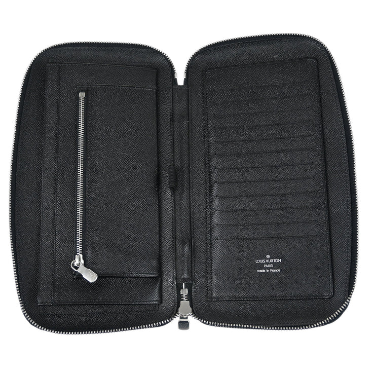 Louis Vuitton 2006 Black Taiga Organizer Atoll Travel Case M30652