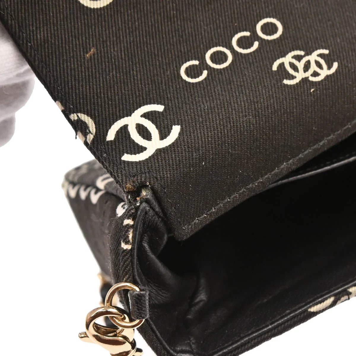 Chanel 2000-2001 Black Canvas COCO East West Choco Bar Shoulder Bag