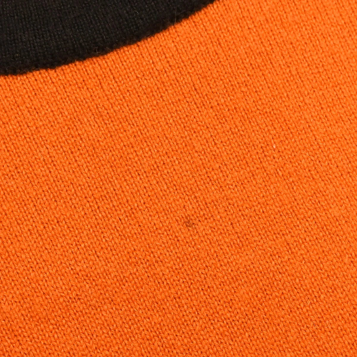 Chanel 1996 Ensemble Cardigan Short Sleeve Top Orange #40