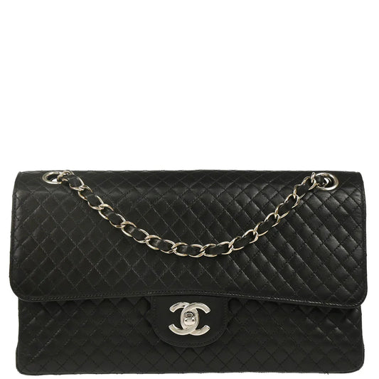 Chanel 1996-1997 Black Lambskin Single Flap Shoulder Bag