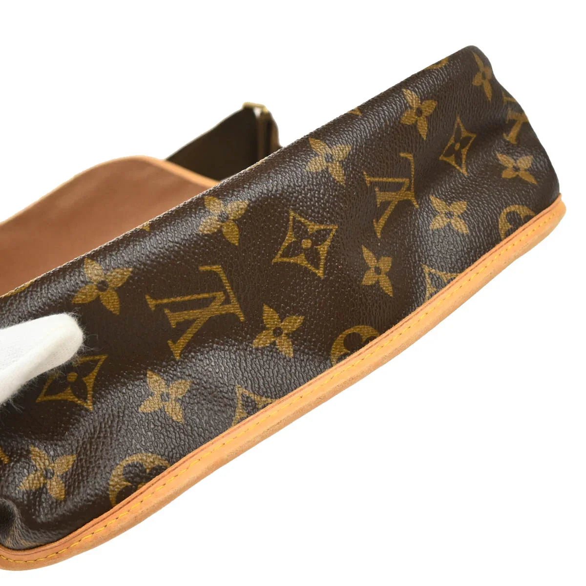 Louis Vuitton 2006 Monogram Messenger Bosphore PM Shoulder Bag M40106