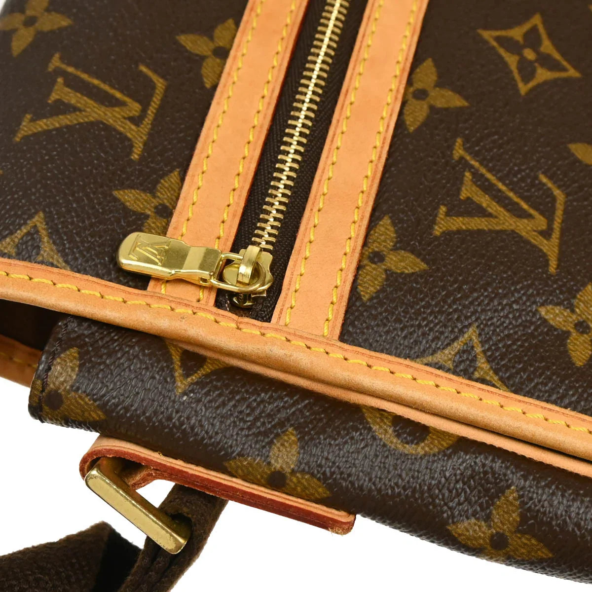 Louis Vuitton 2006 Monogram Messenger Bosphore PM Shoulder Bag M40106