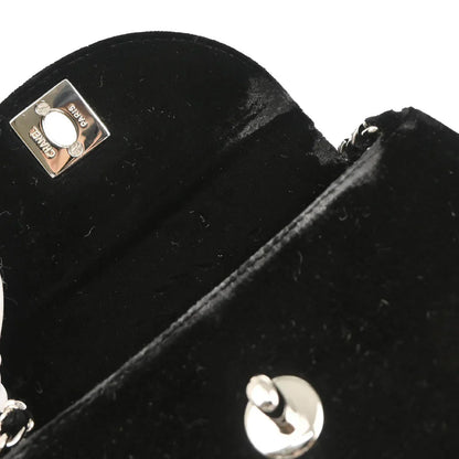 Chanel 1996-1997 Black Velvet Chain Handbag