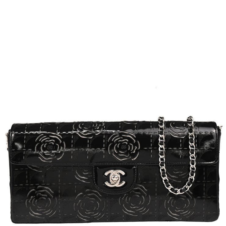 Chanel 2001-2003 Black Patent Leather Camellia East West Choco Bar Shoulder Bag