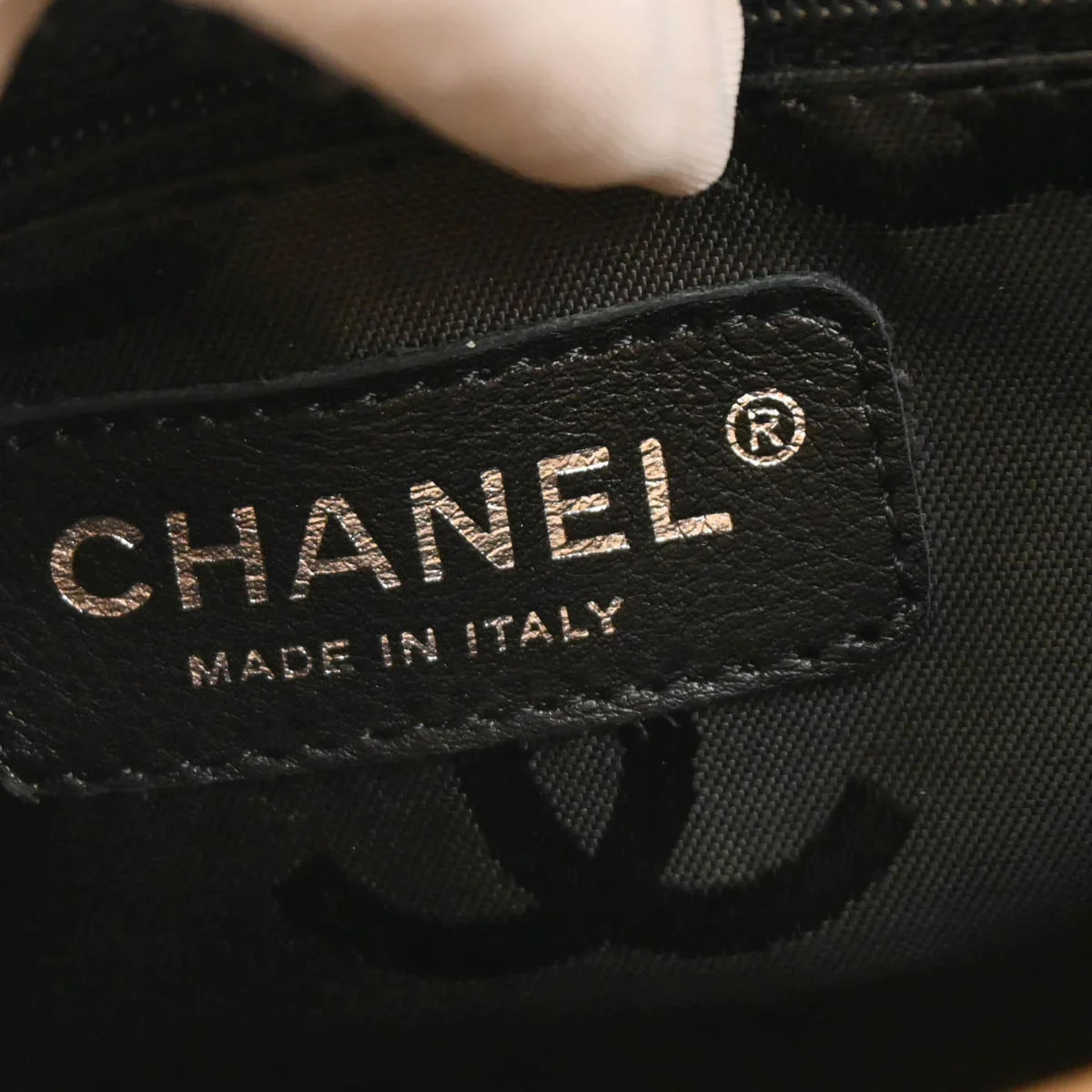 Chanel 2005-2006 Beige Black Calfskin Cambon Ligne Tote Handbag