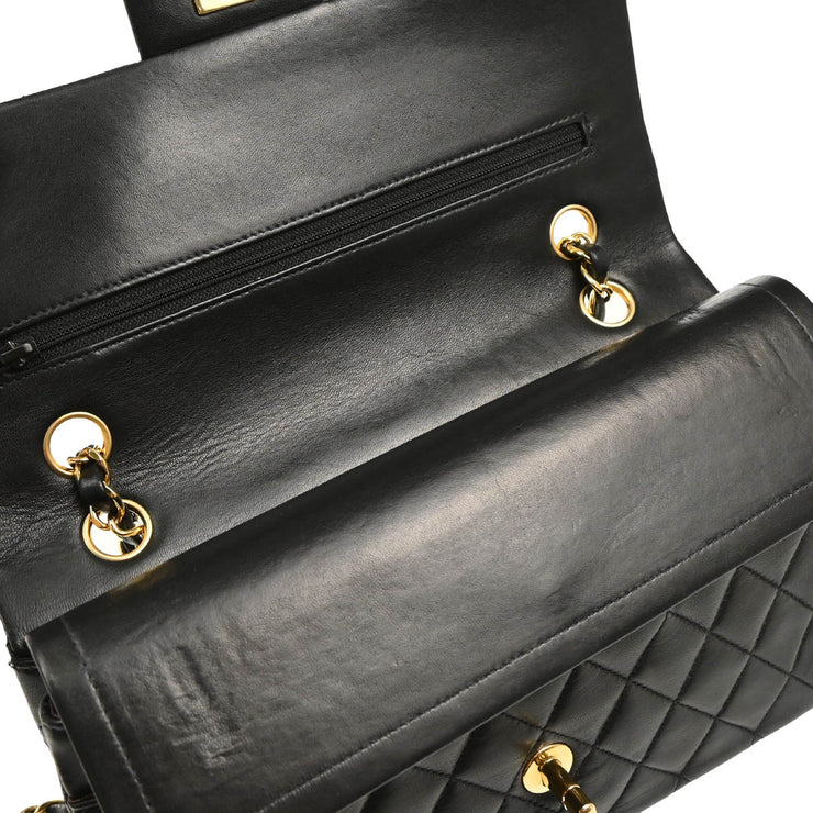 Chanel 2001-2003 Black Lambskin Medium Classic Double Flap Shoulder Bag