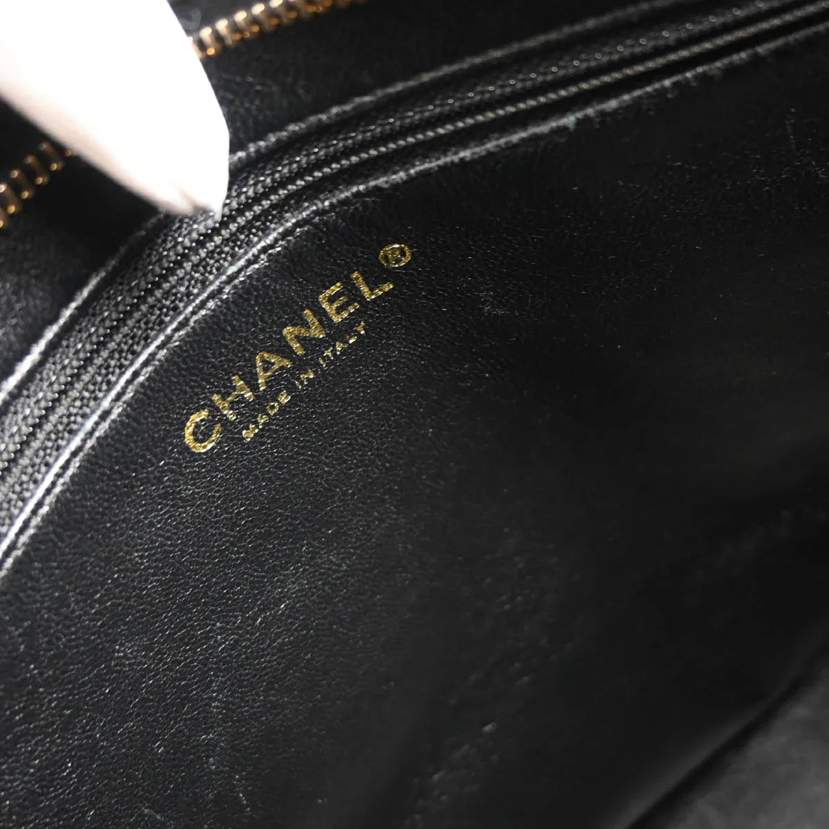 Chanel 2003-2004 Black Caviar Medallion Tote Handbag