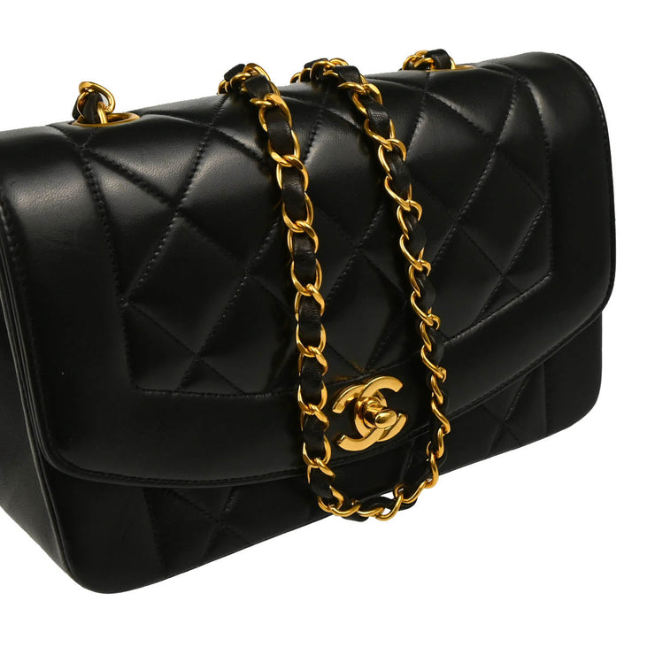 Chanel 1996-1997 Black Lambskin Small Diana Shoulder Bag