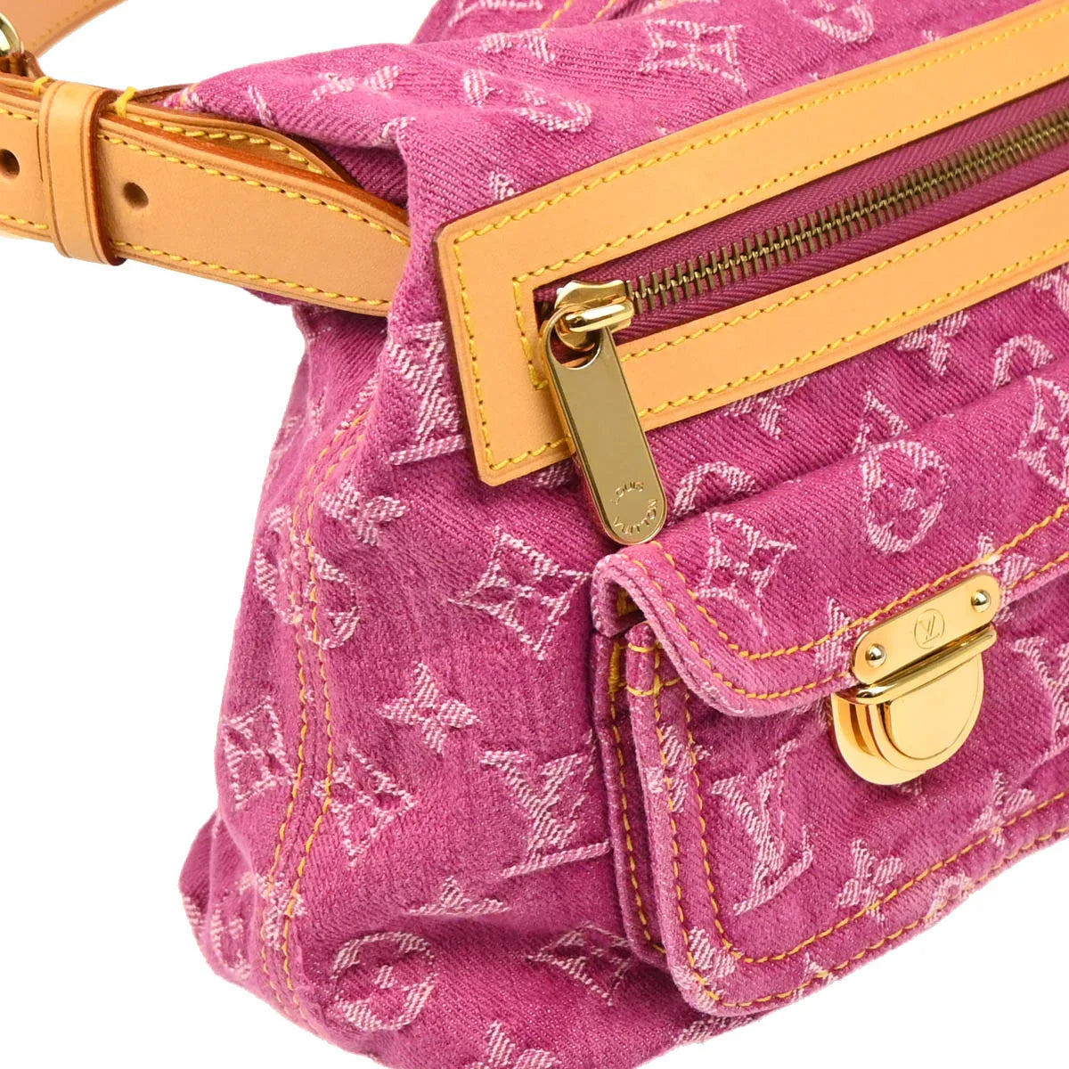 Louis Vuitton 2006 Pink Monogram Denim Baggy PM Shoulder Bag M95212